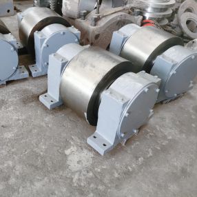 托轮 / 挡轮